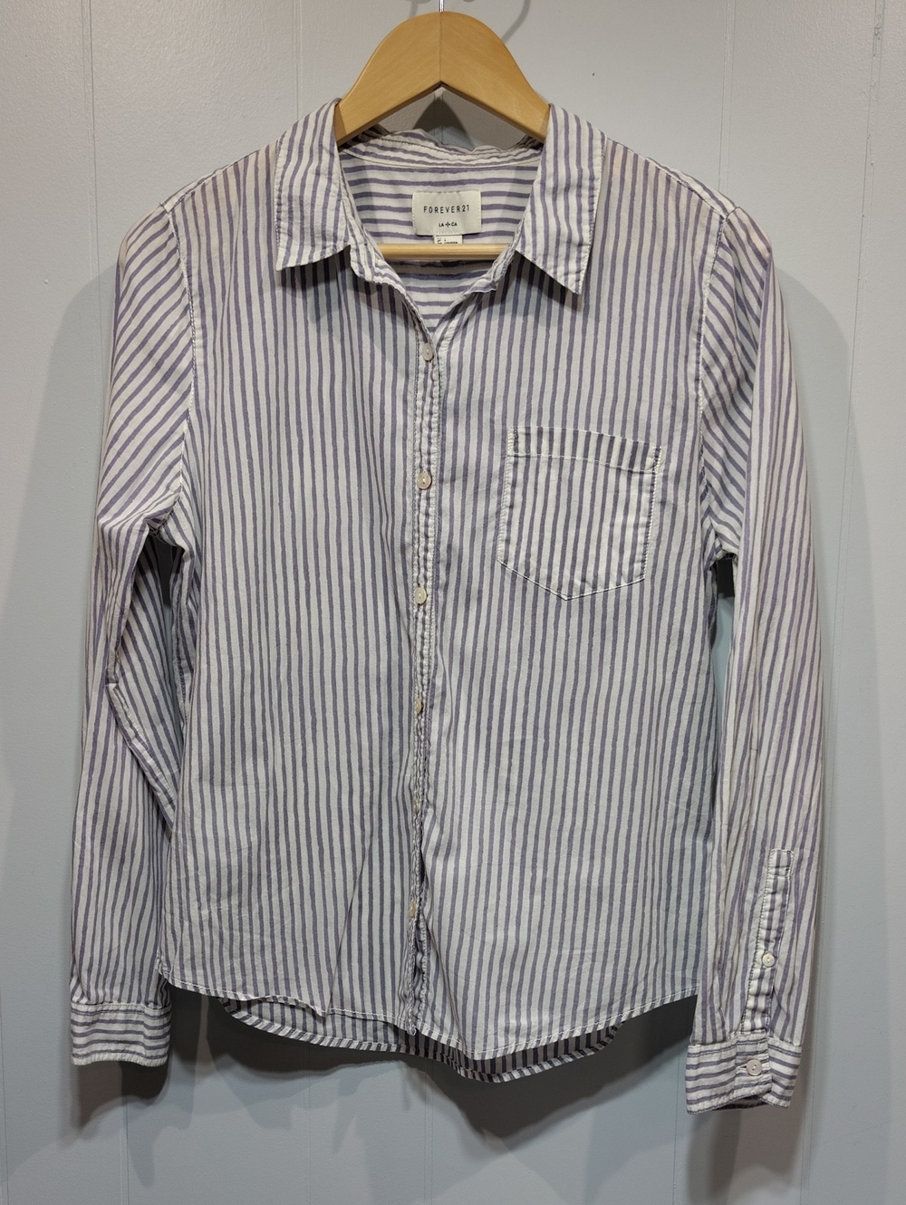 Forever 21 Striped Button Down Shirt Large